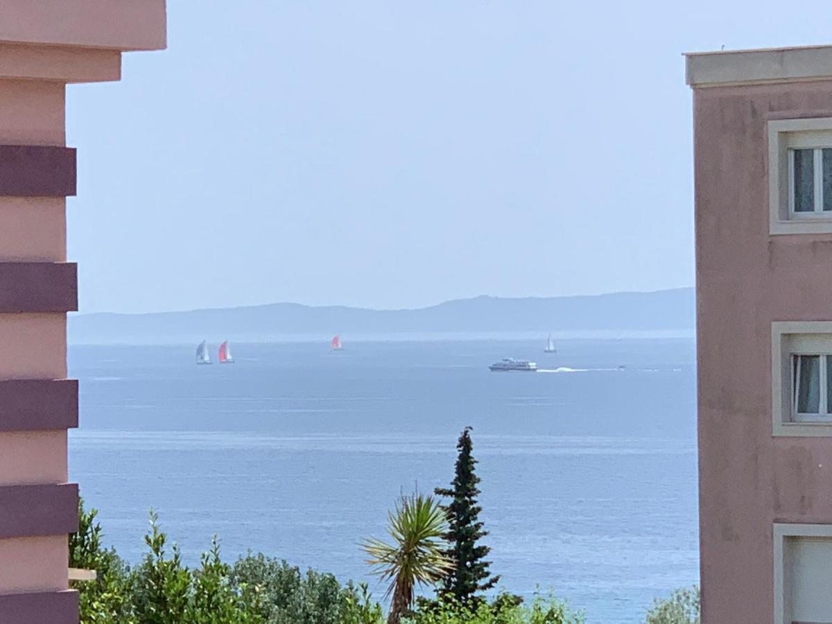 Apartment Relax Whit Big Terrace 170M2 Near The Beach Split Eksteriør bilde
