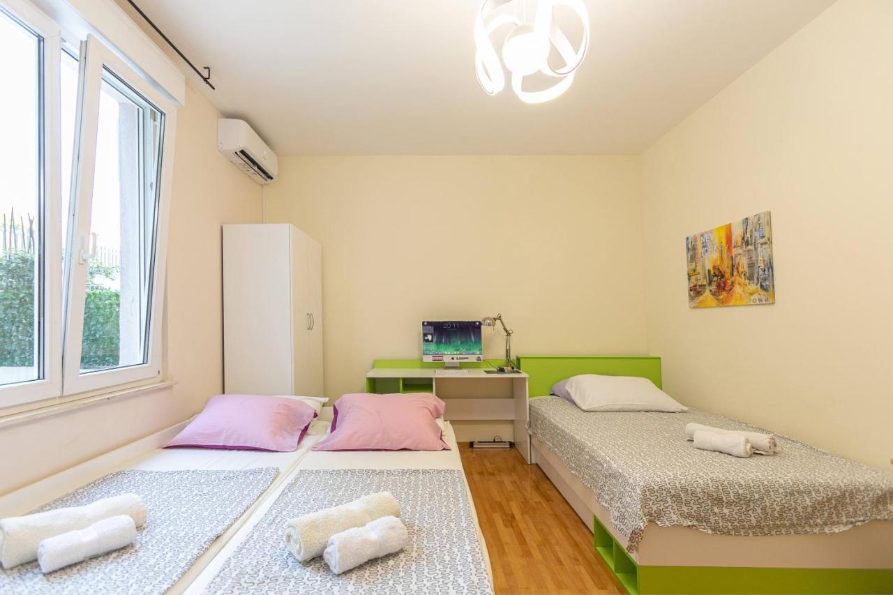 Apartment Relax Whit Big Terrace 170M2 Near The Beach Split Eksteriør bilde