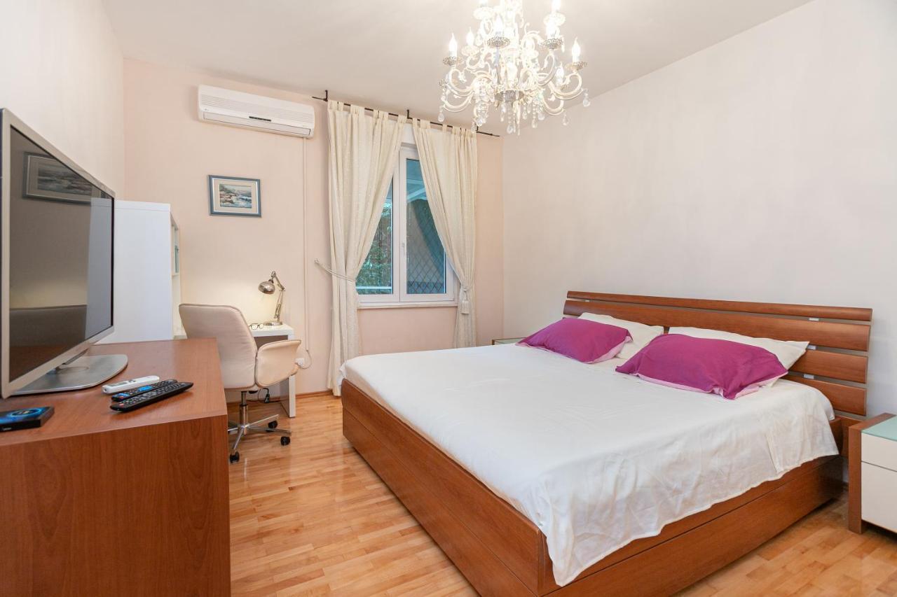Apartment Relax Whit Big Terrace 170M2 Near The Beach Split Eksteriør bilde